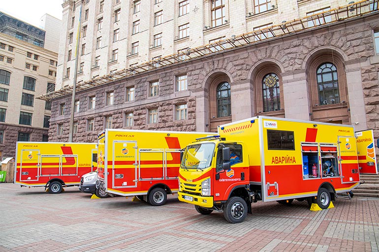 КП «Київтеплоенерго» на безоплатній основі отримало чотири спеціалізовані автомобілі