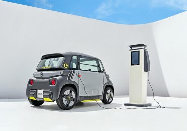 Електричний двомісний Opel Rocks-e — для тих, хто прагне мобільності в умовах міста