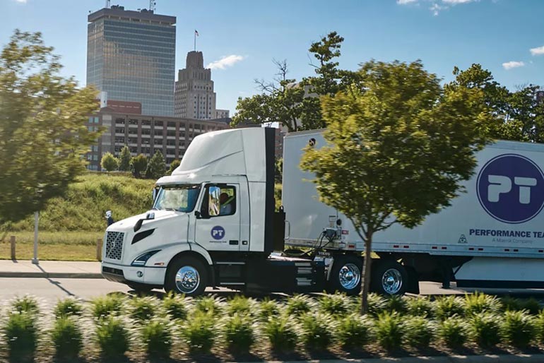 Volvo Trucks отримала найбільше замовлення на електровантажівки для Північної Америки