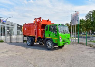 Високопродуктивні сміттєвози поповнили автопарк комунального підприємства Ставищенської територіальної громади
