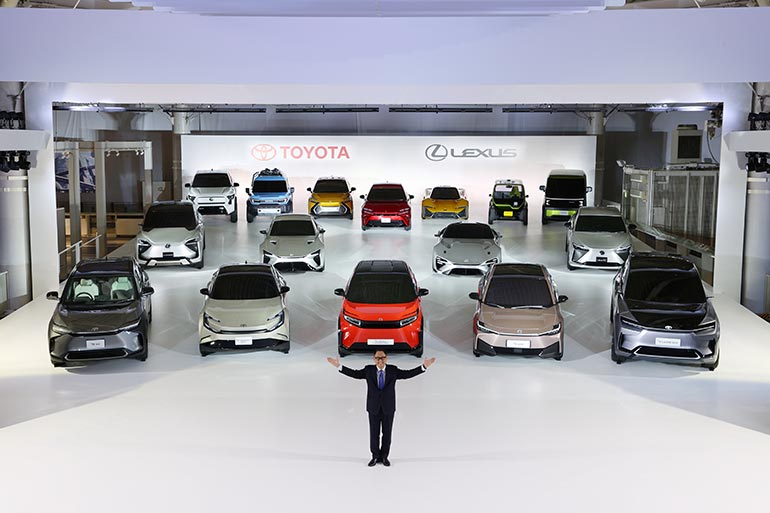Toyota Motor показала світу одразу 15 нових електромобілів