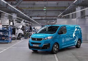 Стартувало серійне виробництво мінівенів на водневому паливі Peugeot e-Expert Hydrogen
