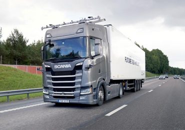 Scania вивела на дороги загального користування повністю автономну вантажівку