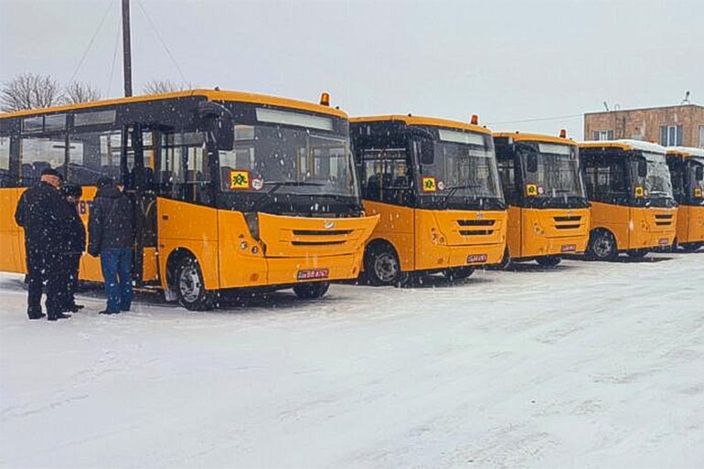 Кіровоградщина отримала партію шкільних автобусів ЗАЗ АО8