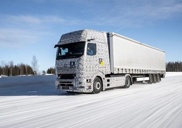 Електричні вантажівки Mercedes-Benz Trucks успішно пройшли зимові випробування у Фінляндії
