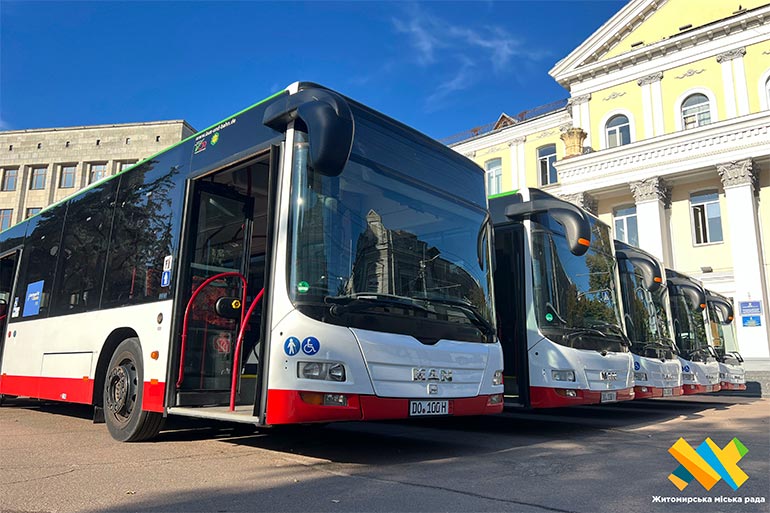 Дарунок від Дортмунда: п'ять нових автобусів для Житомира