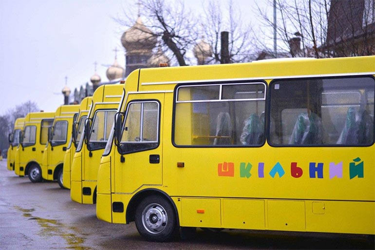 Україна закупила шкільних автобусів на 1,47 мільярда гривень