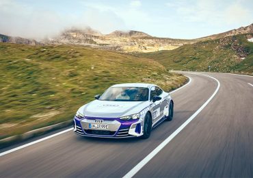 Audi випустили ексклюзивну модель RS E-Tron GT на честь 40-річчя компанії Audi Sport