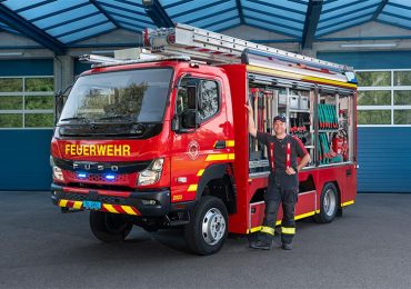Новий цікавий FUSO Canter поповнив автопарк швейцарської пожежної бригади