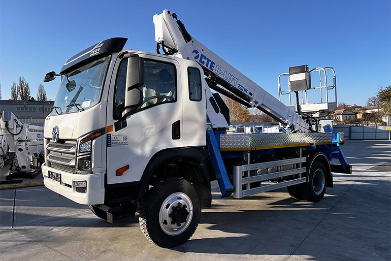 Автовишка CTE BLIFT 230 HY на шасі DAYUN CGC1121: новий стандарт висотних робіт від заводу АЛЬФАТЕКС