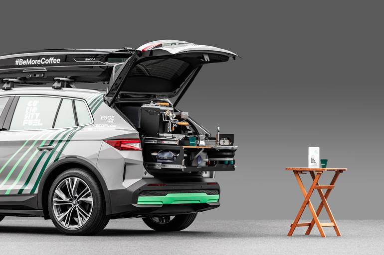 Кава на електричних колесах: Škoda Elroq та Enyaq у ролі мобільних кав’ярень