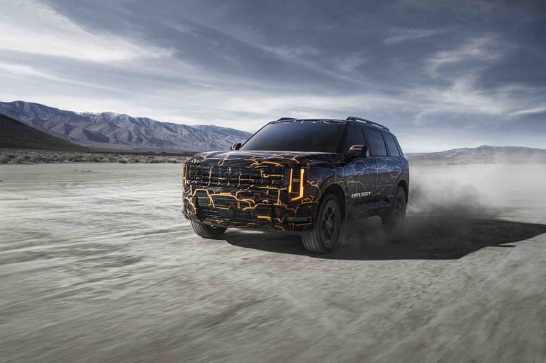 Маскування з характером: версія нового Kia Telluride 2027 перед дебютом