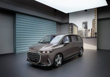 Простір нового покоління: яким став електричний Mercedes-Benz VLE