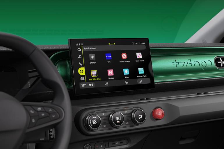 Renault та RMC BFM запустили автомобільне радіо з персоналізацією на основі ШІ