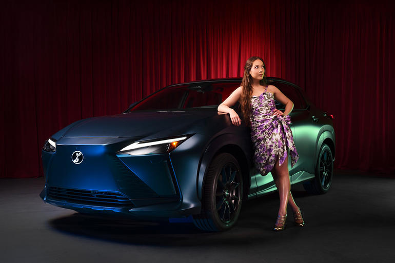 Музика, що стала автомобілем: унікальний Lexus RZ у стилі джазу