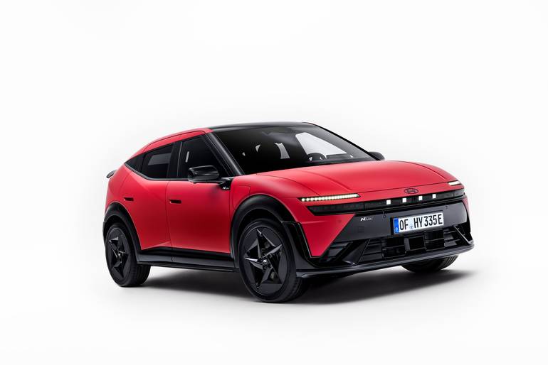 Hyundai представила IONIQ 3 — компактний електрохетчбек для європейського ринку