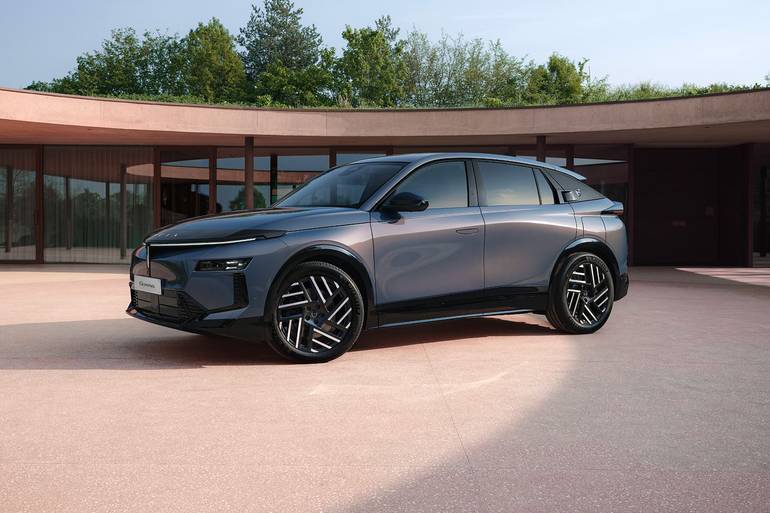 Lancia Gamma повертається: новий флагман італійської марки виходить на фінішну пряму