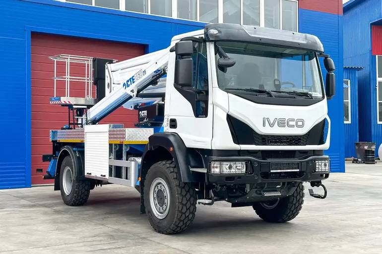 АЛЬФАТЕКС відвантажив новинку — автовишку CTE ZED 25 на шасі IVECO Eurocargo
