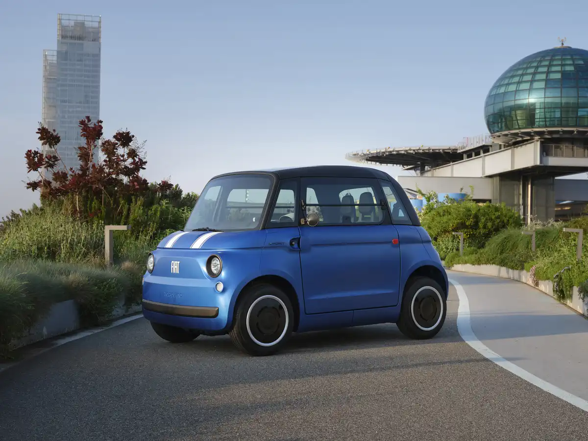 Новий електричний Fiat Topolino Sport