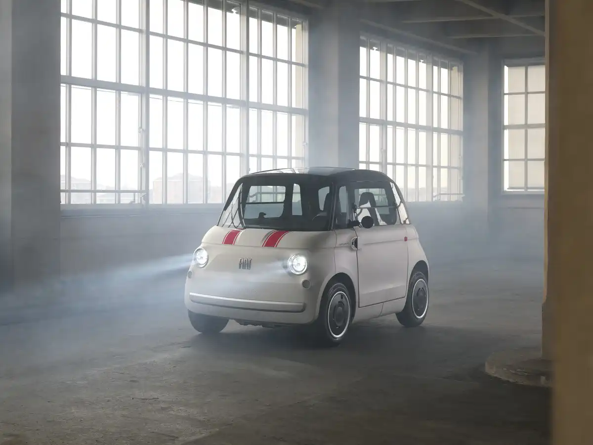 Новий електричний Fiat Topolino Sport